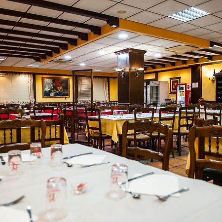 Hostal Las Palomas Lucena Ngoại thất bức ảnh